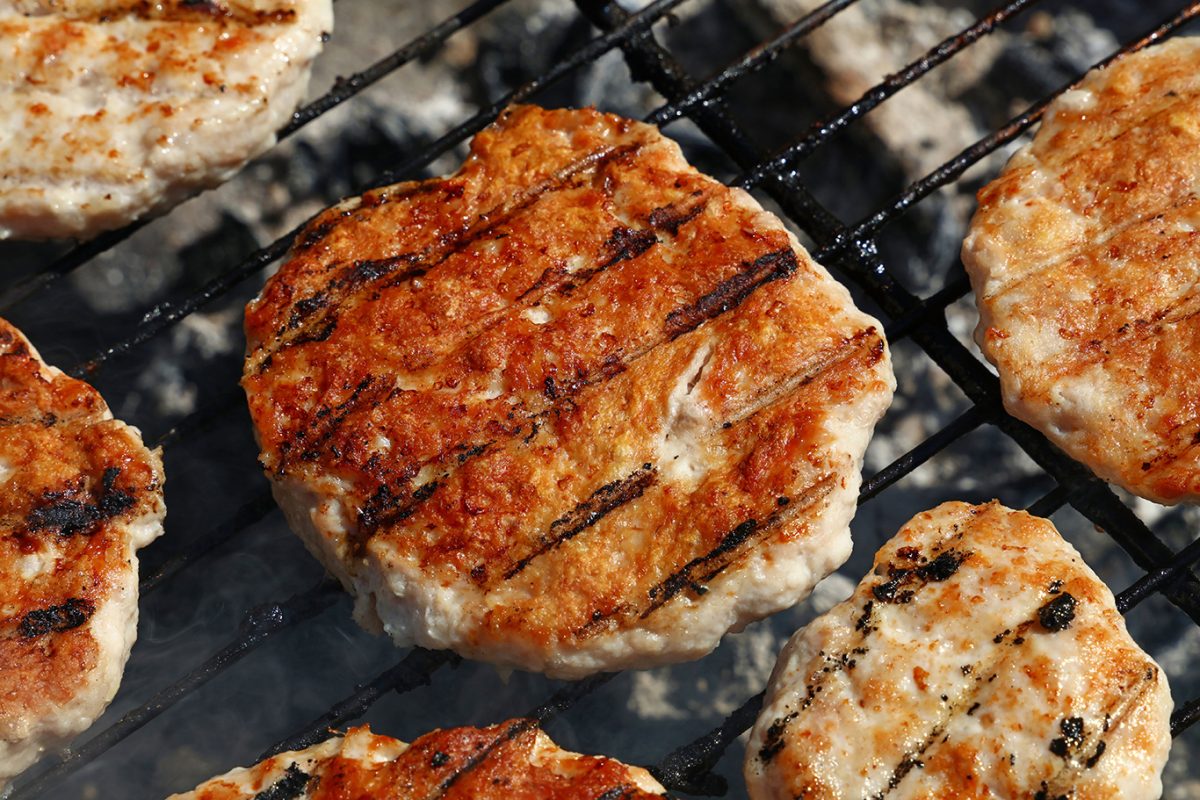 Juicy Grilled Turkey Burgers