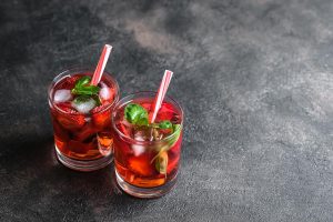 cold strawberry lemonade