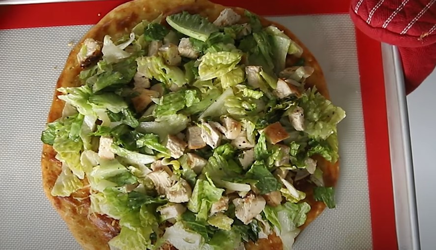 chicken caesar salad pizza recipe