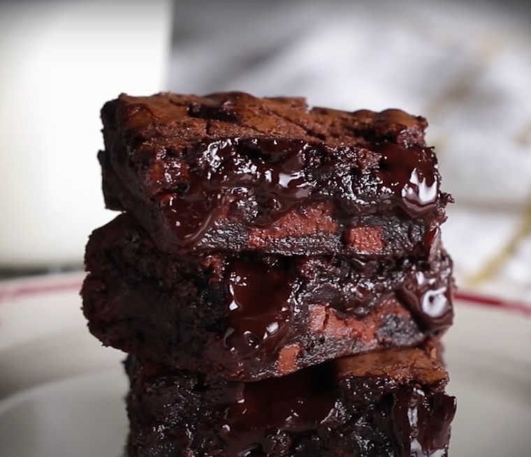 easy dark chocolate chunk brownies recipe