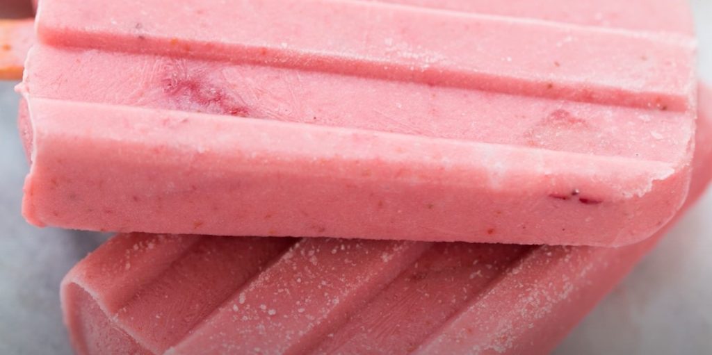 strawberry yogurt popsicles recipe