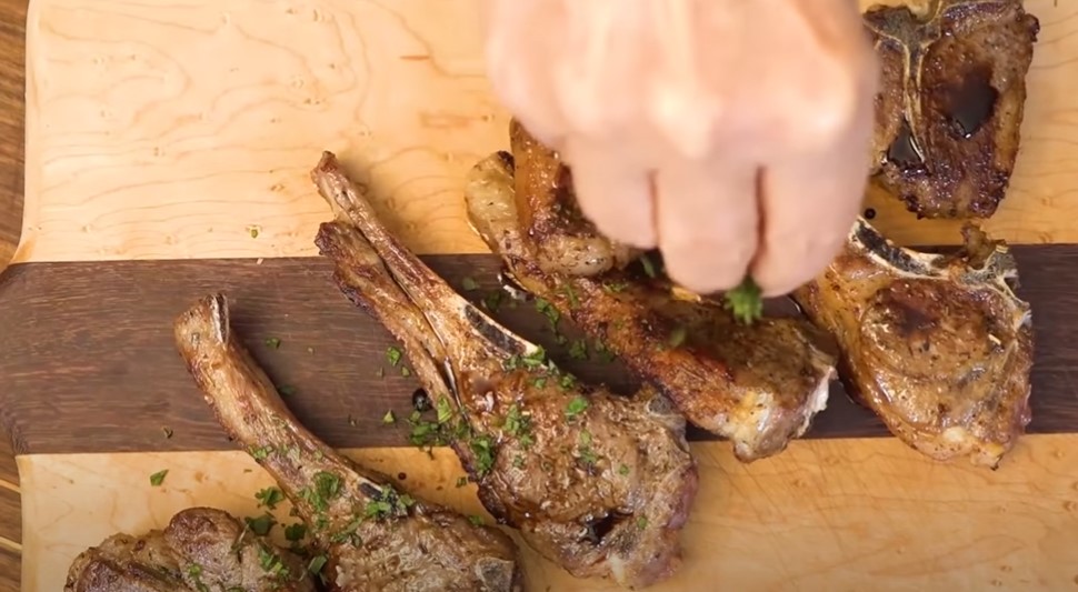 greek lamb chops recipe