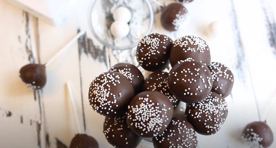 chocolate cake pops recipe