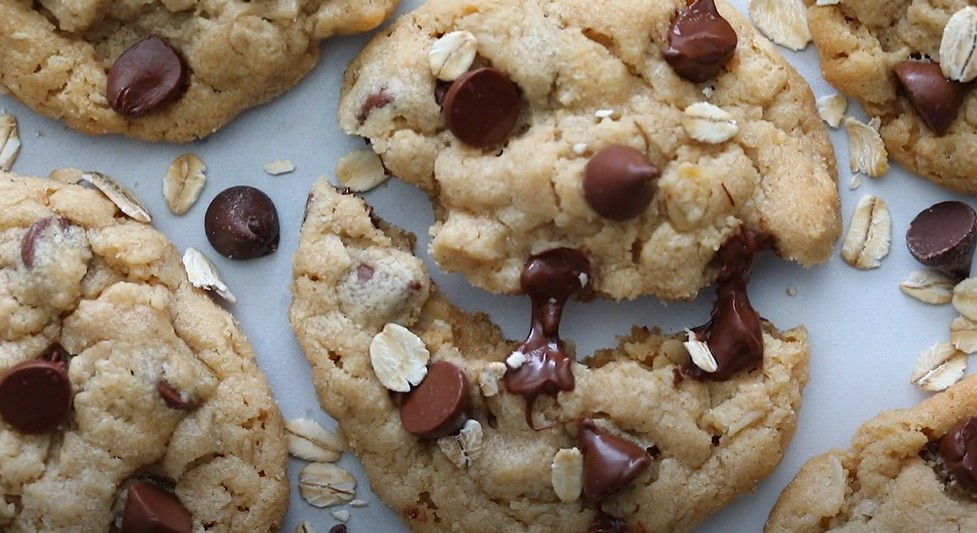 butterfinger peanut butter oatmeal cookies recipe