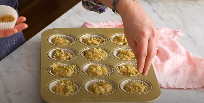 zucchini chocolate chip muffins recipe