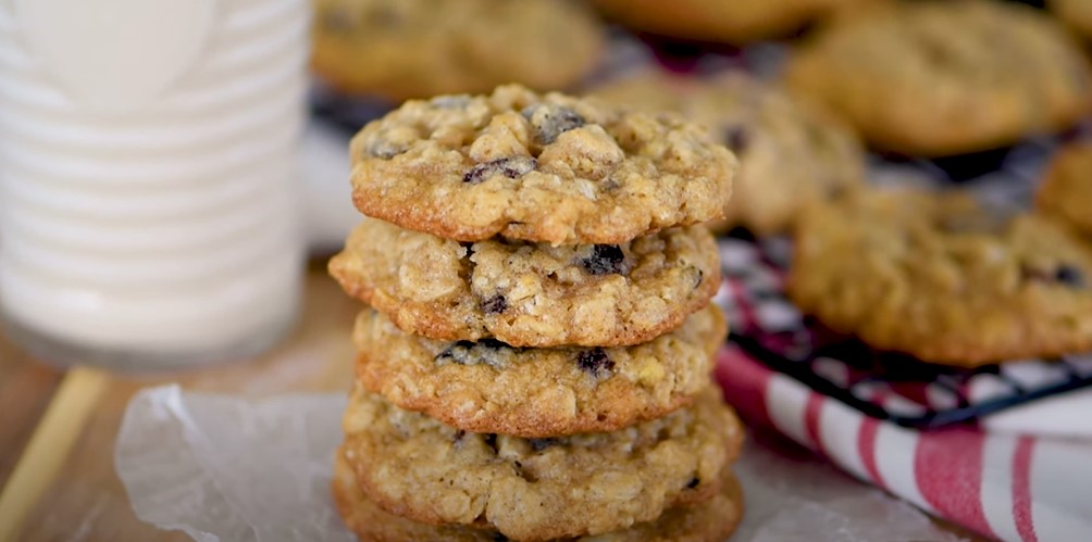 oatmeal brown sugar cookies with raisins & pecans recipe