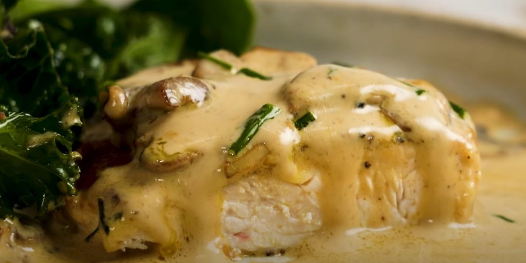 crispy chicken recipe with creamy mushroom gravy