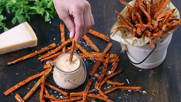 parmesan baked sweet potato fries