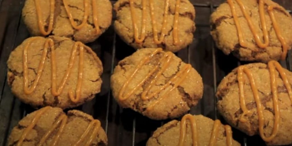 cashew-caramel cookies recipe