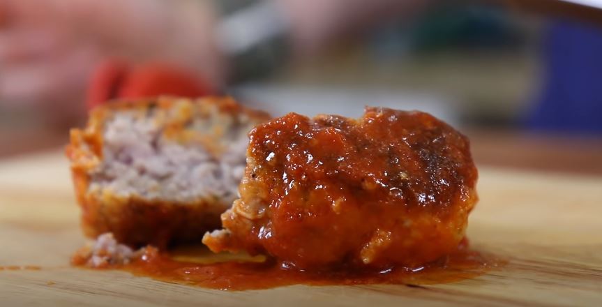 chicken meatballs with tomato-balsamic glaze recipe
