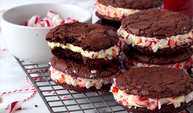 chocolate fudge cookies with candy cane buttercream recipe
