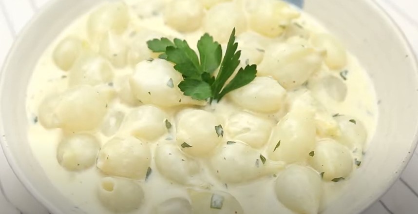 Creamed Pearl Onions and Peanuts Recipe