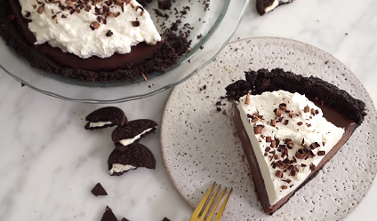 creamy chocolate cookie pie recipe