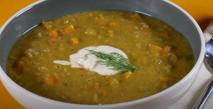 Creamy Split Pea Soup Recipe 