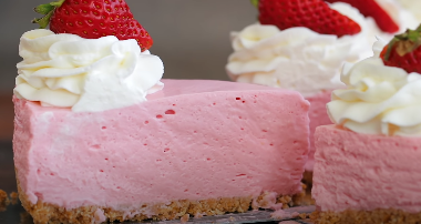 Frozen Strawberry Dessert