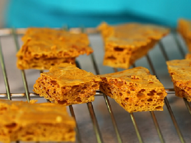 Honeycomb Candy Homemade Recipe - A Cozy Kitchen