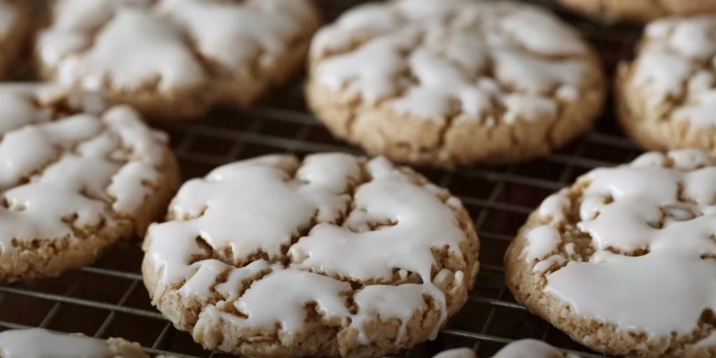 iced oatmeal applesauce cookies recipe