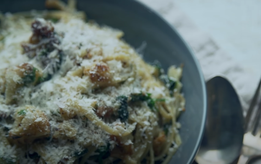 linguine pasta with cauliflower, garlic, and bread crumbs recipe