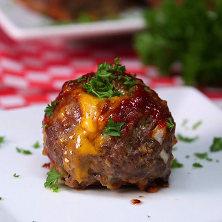 macaroni and cheese stuffed meatballs recipe