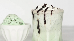 mint chocolate milkshakes recipe