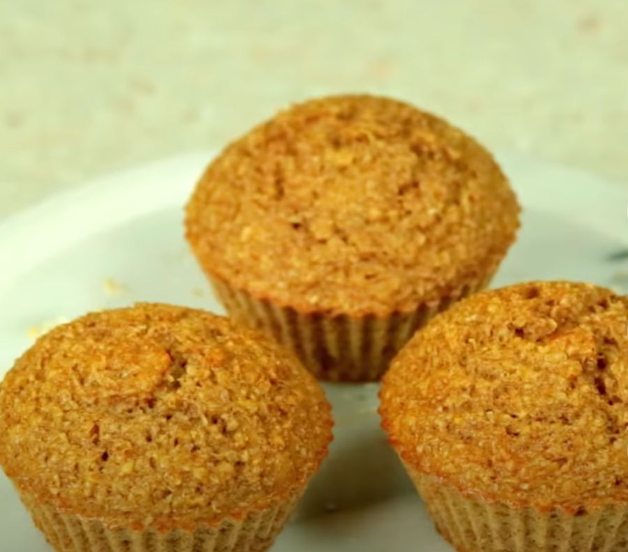 Oat Bran-Applesauce Mini Muffins Recipe