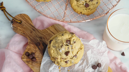 peanut butter and chocolate chips cookies recipe
