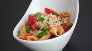 penne tomato mozzarella pasta recipe