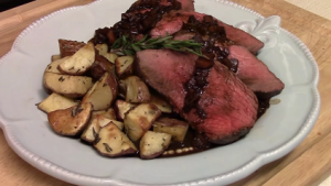 roast beef tenderloin with wine sauce recipe