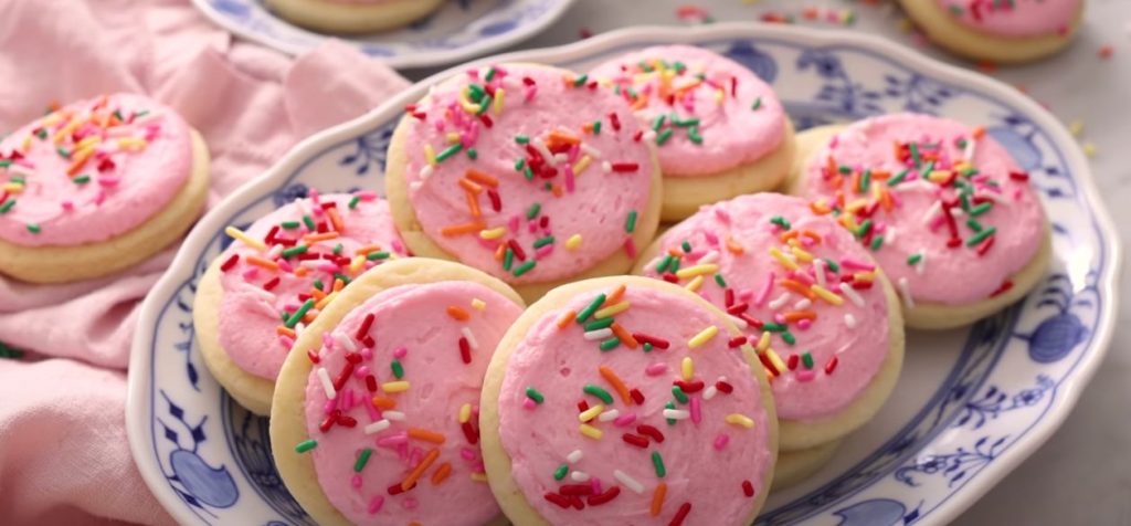 Strawberry Frosted Sugar Cookies Recipe