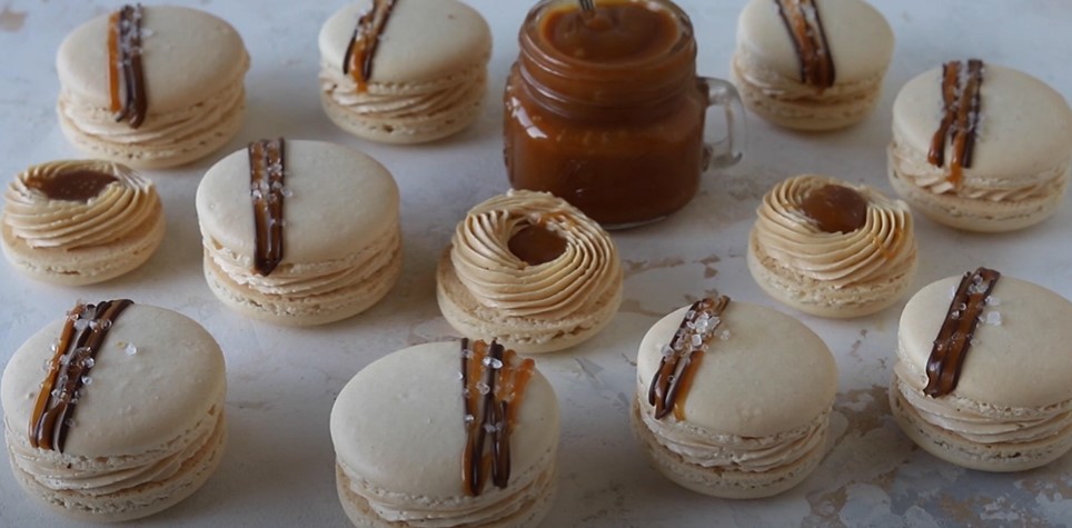 salted caramel cinnamon macarons recipe