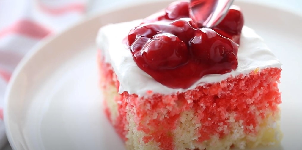 cherry poke cake recipe