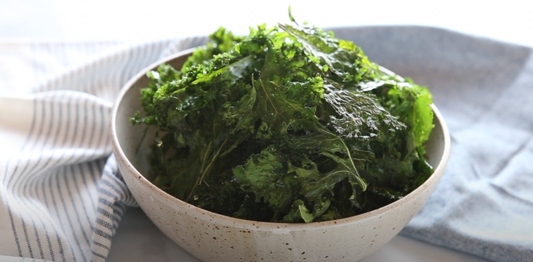 Sea Salt and Vinegar Kale Chips Recipe