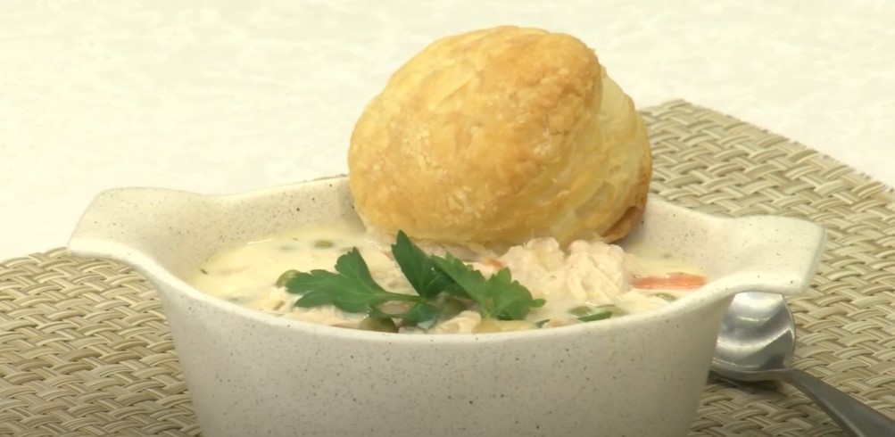 slow cooker chicken pot pie soup recipe