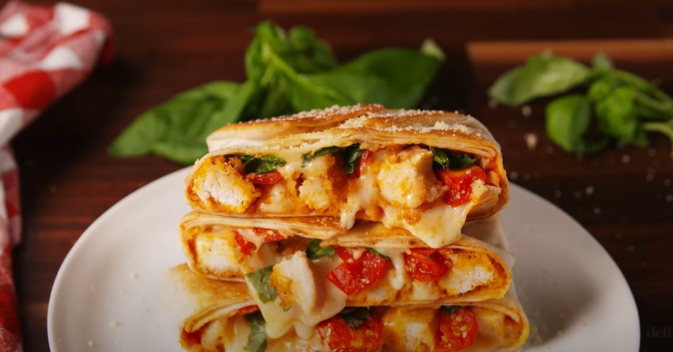 chicken parm crunchwrap recipe