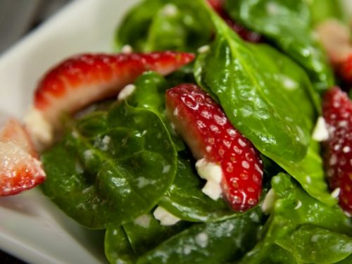 strawberry crunch spinach salad recipe