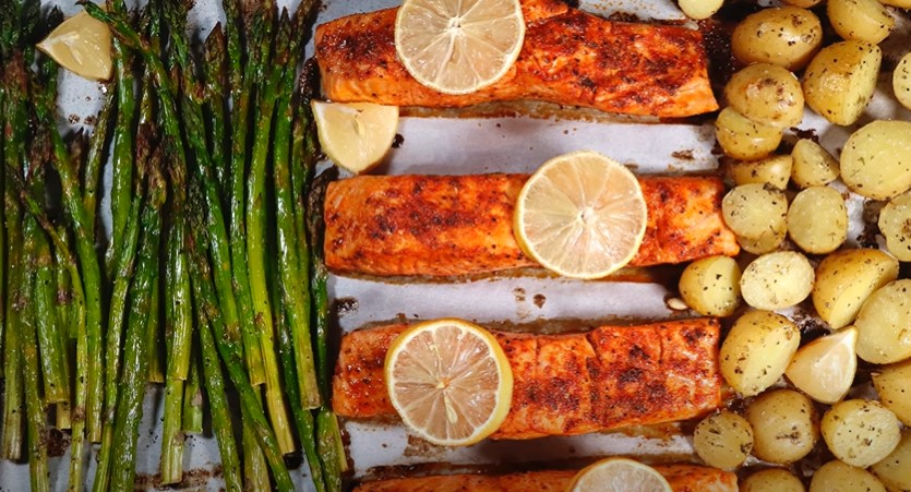 oven-roasted salmon, asparagus and new potatoes recipe