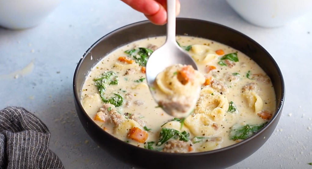 creamy sausage tortellini soup recipe