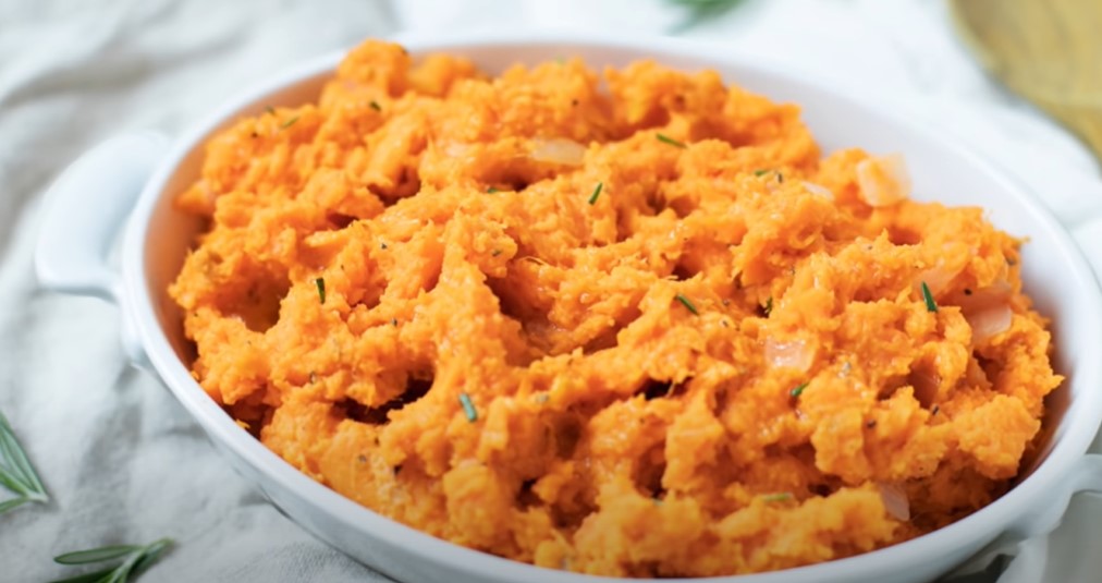 mashed sweet potatoes with maple & thyme recipe