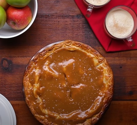 easy apple caramel pie recipe