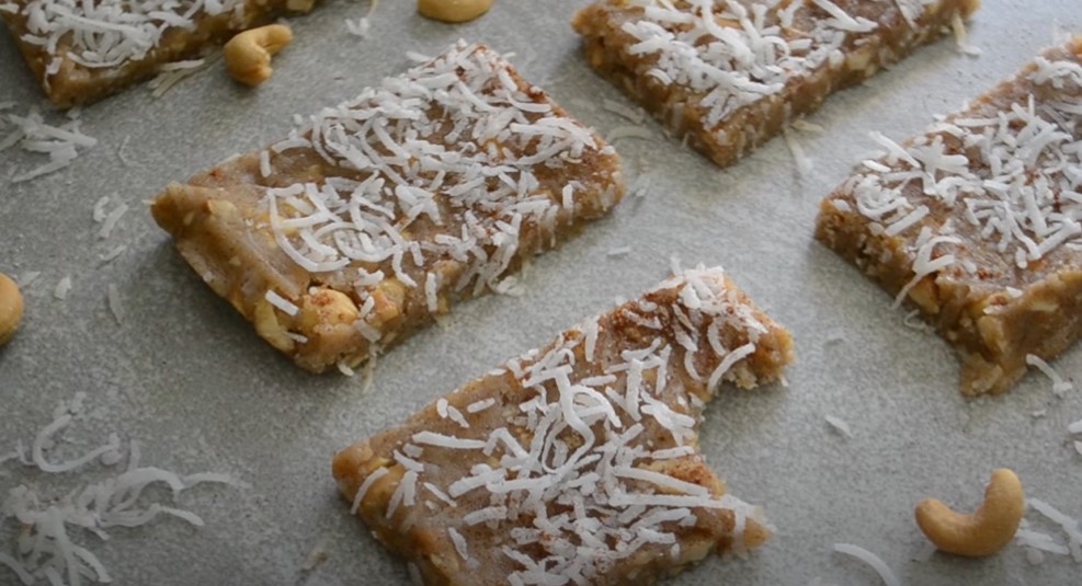 cashew coconut snack bars recipe