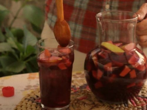 mixed berry sangria recipe