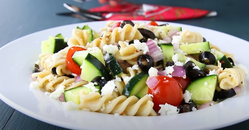 whole wheat pasta with tofu and cucumber recipe