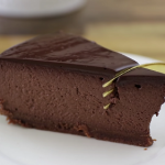 4-ingredient chocolate cheesecake recipe