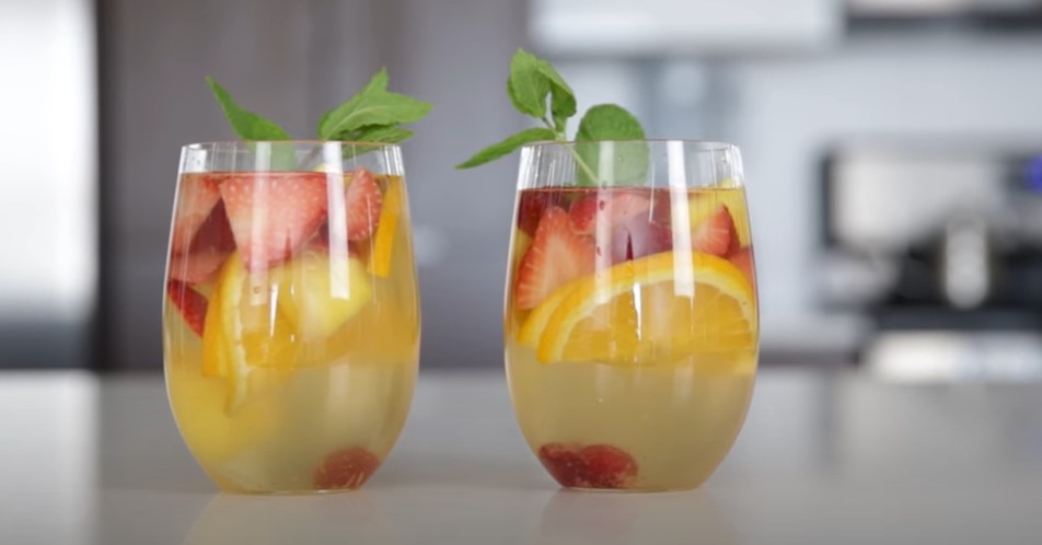 sparkling white sangria recipe