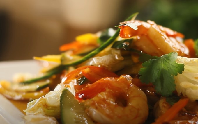 spicy thai shrimp salad recipe