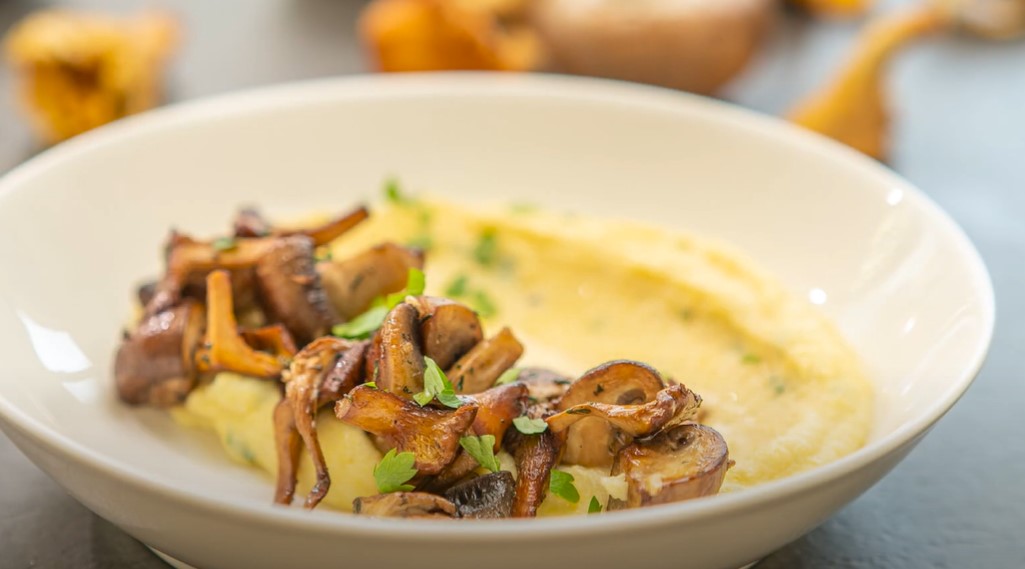 cheesy polenta with grilled sausages and summer vegetables recipe