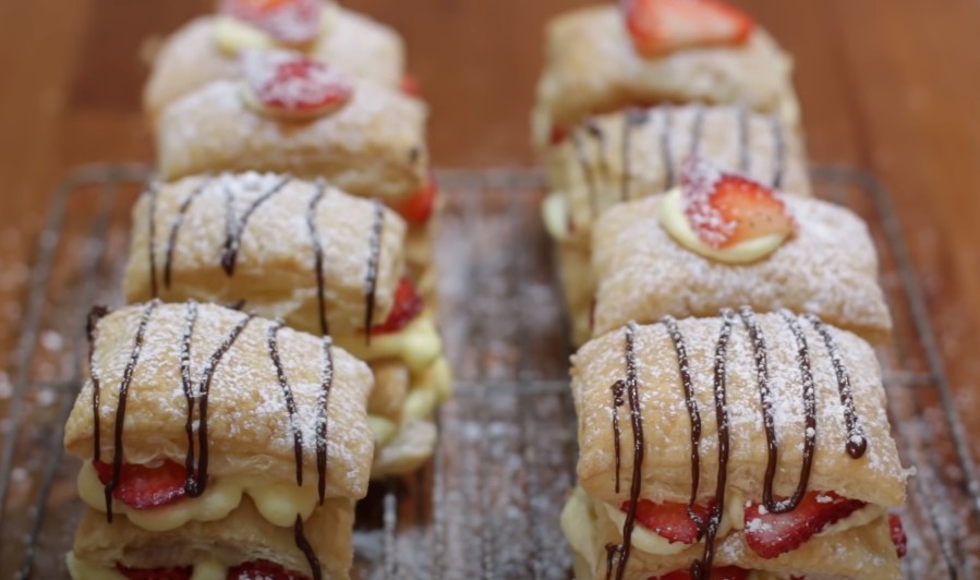 ice-cream phyllo napoleons recipe