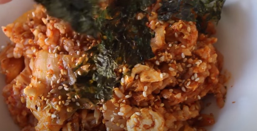 vegan korean kimchi fried rice recipe