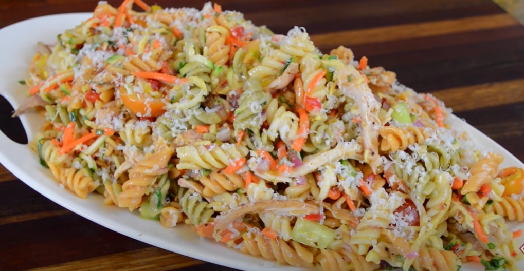 chicken club pasta salad recipe