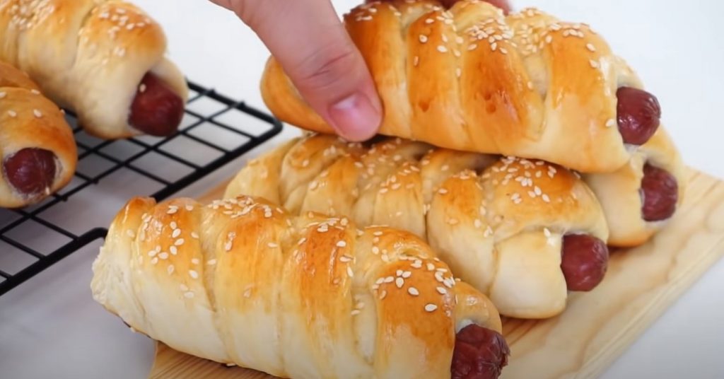 homemade sausage rolls recipe